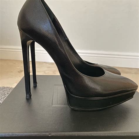 ysl janis pumps review